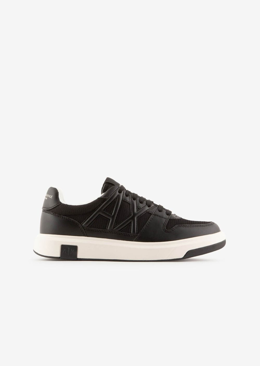 

Кроссовки Armani Exchange, черный