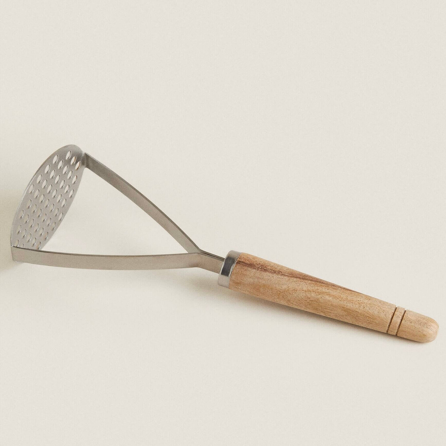 

Толкушка для приготовления пюре Zara Home Steel And Acacia Wood, стальной