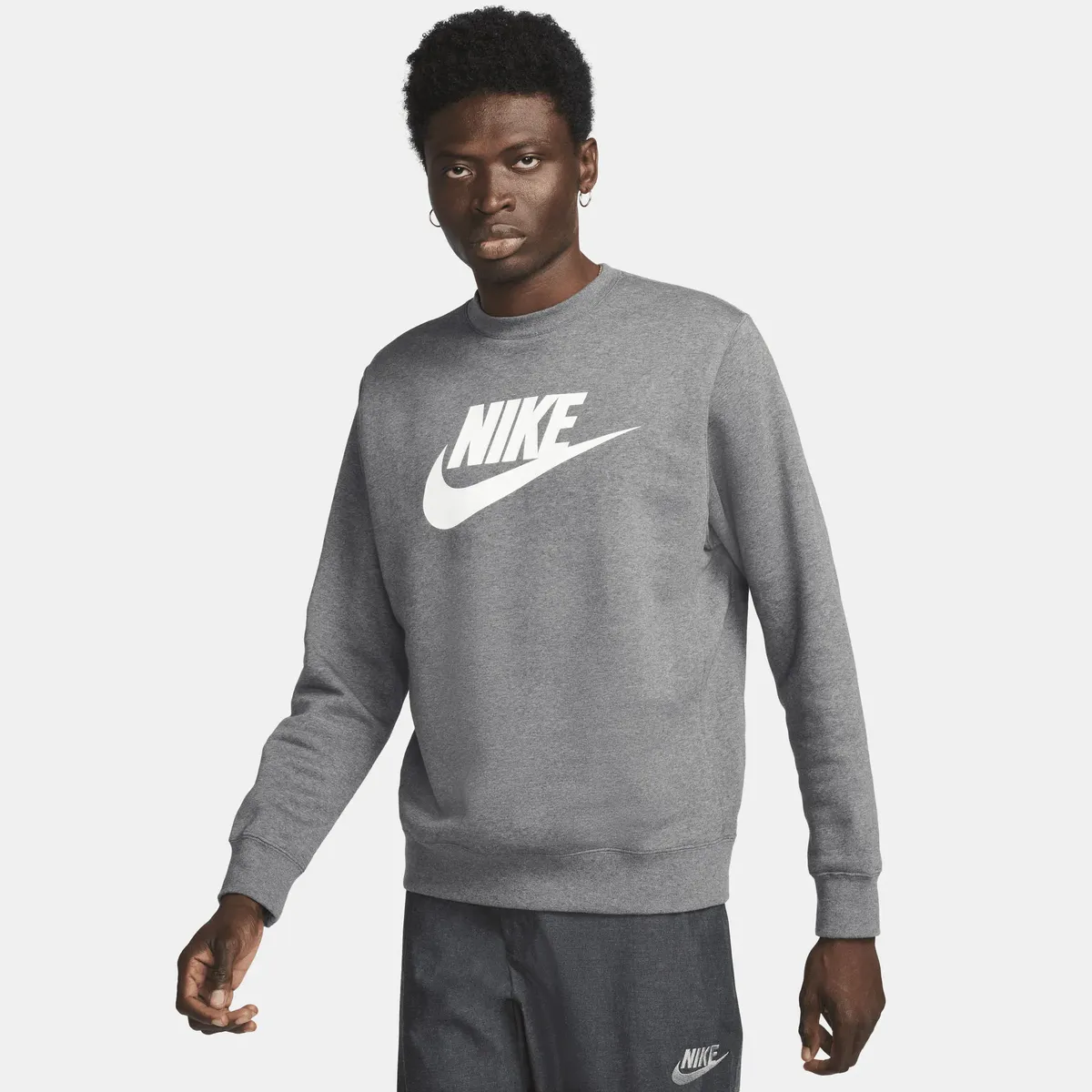 

Толстовка Nike Sportswear "Club Fleece Men's Graphic Crew", цвет Charcoal Heathr