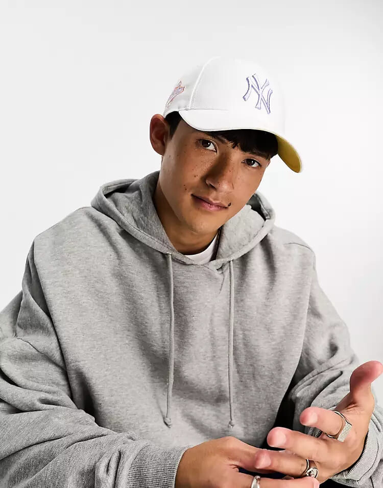 

Бейсболка с вышивкой 47 Brand NY Yankees, белый