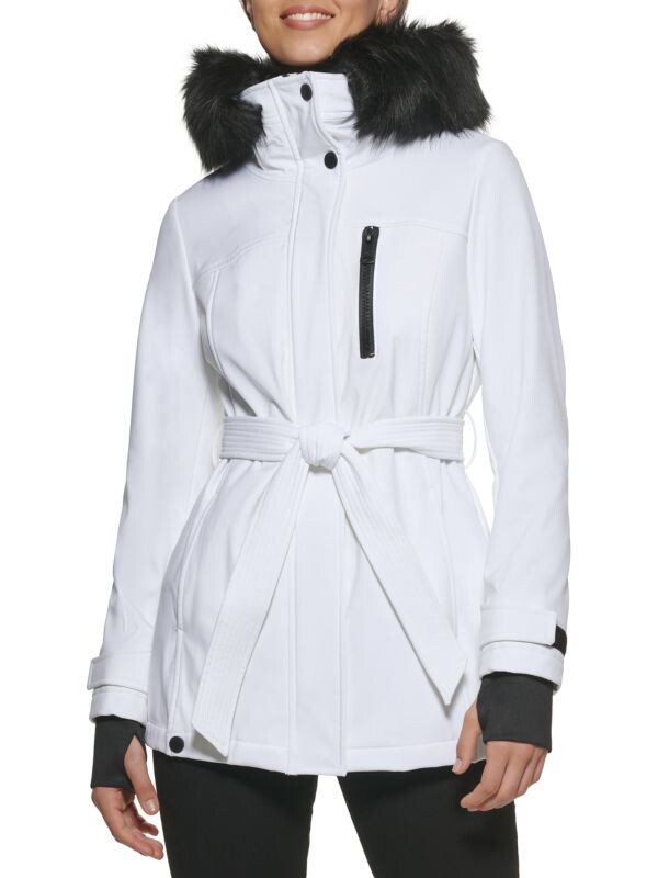 

Куртка Kenneth Cole с поясом и отделкой из искусственного меха, белый