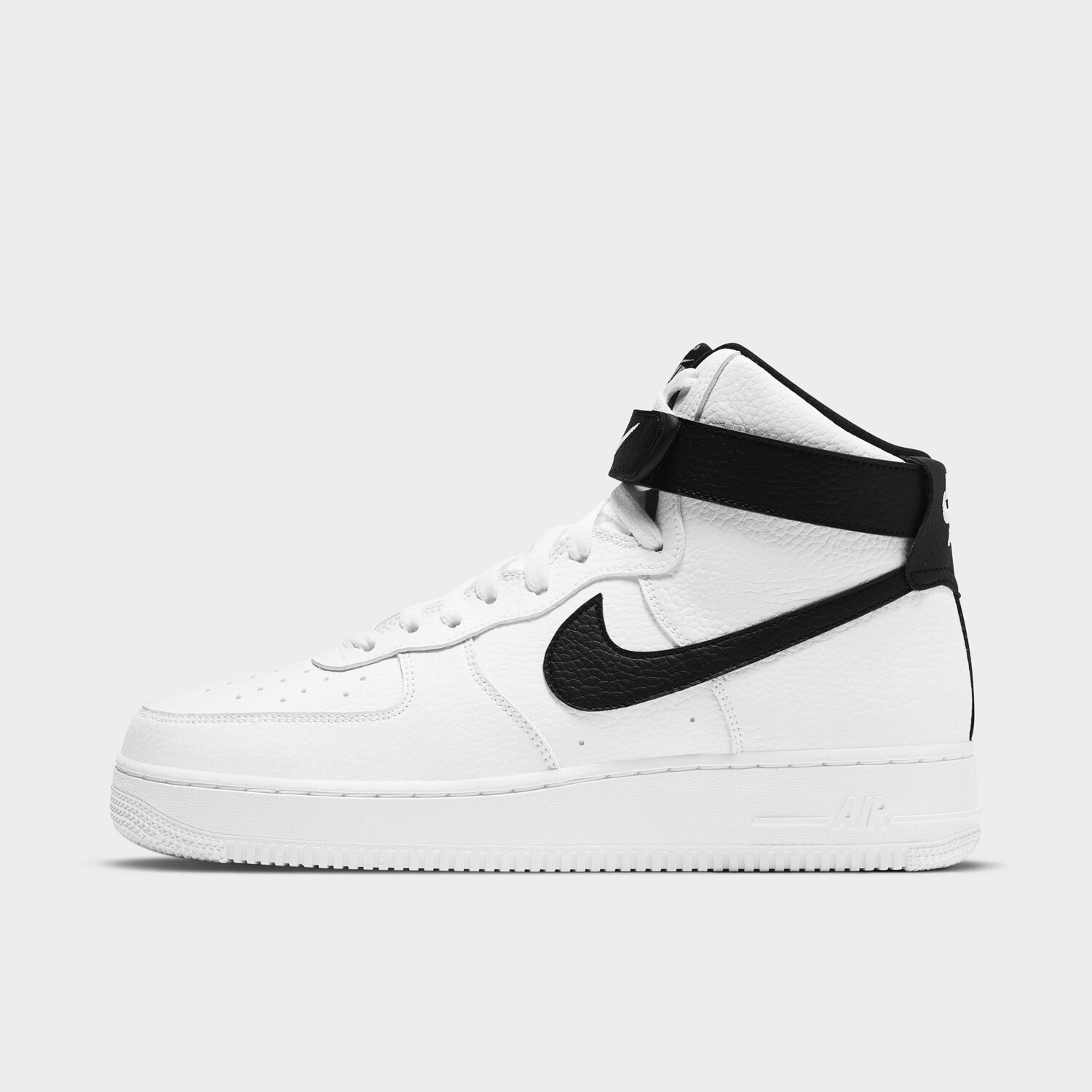 

Кроссовки высокие Nike Air Force 1 High, бело-черный