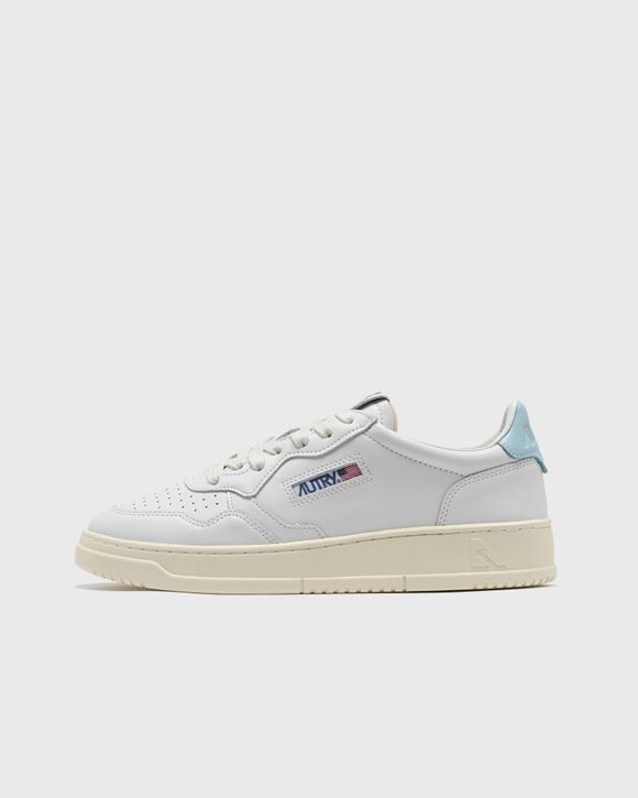 

Кроссовки Autry Action Shoes Wmns Medalist Low, цвет leat/leat wht/str blue