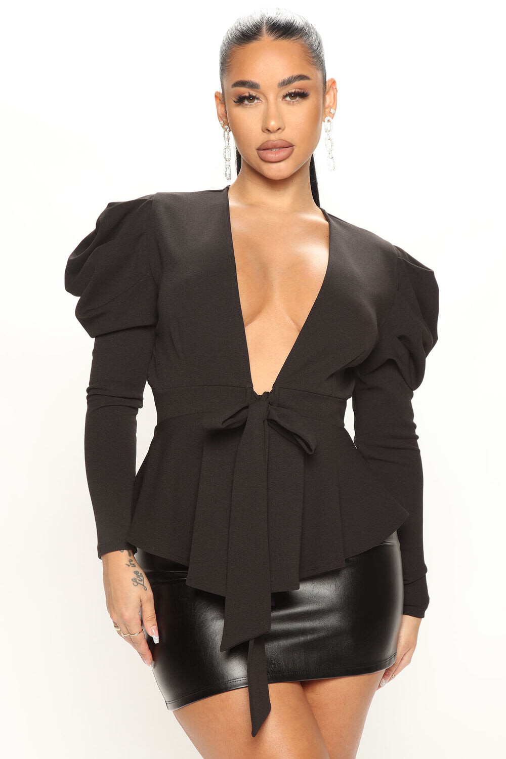 

Топ Fashion Nova A6214, черный