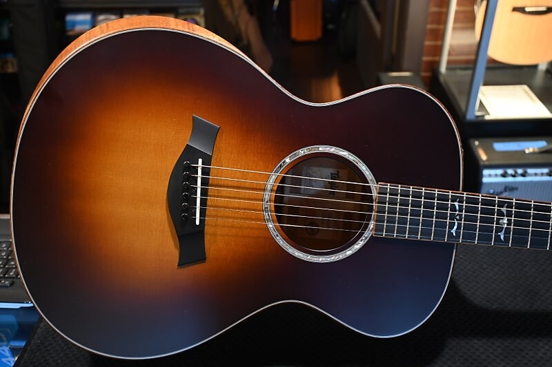 

Taylor Custom GC Sitka Spruce/Mahogany Vintage Sunburst #2185