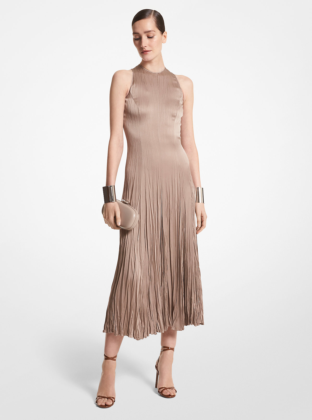 Текстурированное плиссированное платье Charmeuse Michael Kors, коричневый