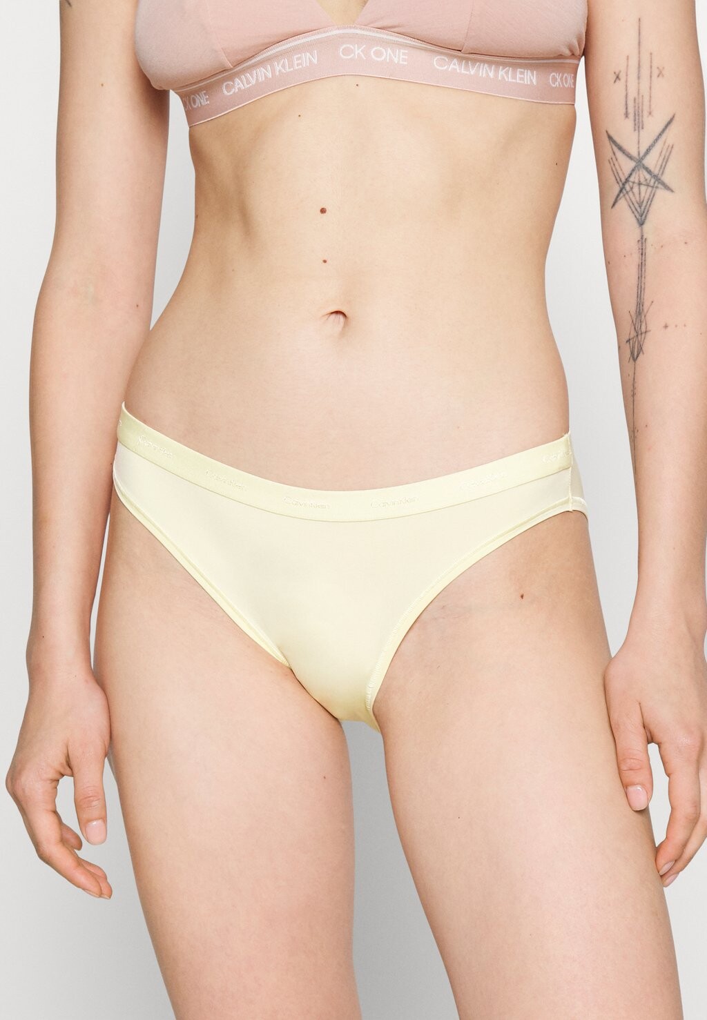 

Трусы Calvin Klein Underwear