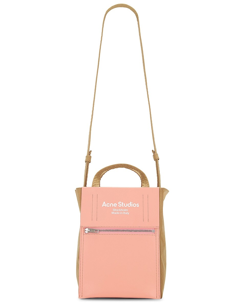 

Сумка Acne Studios Small Zipper Front Tote In Brown & Pink, цвет Brown & Pink