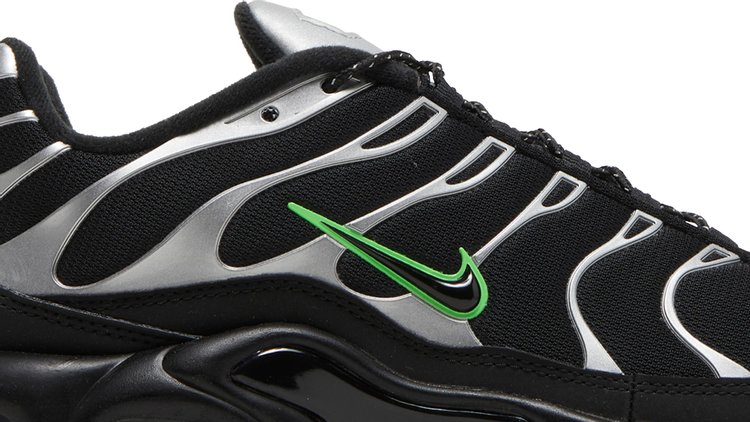 Air max plus tn black and green best sale