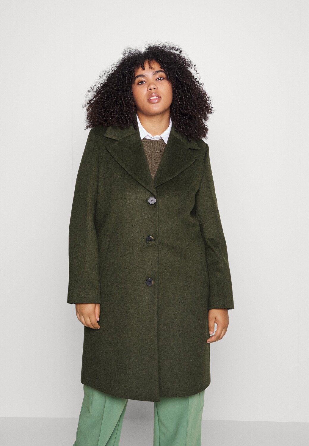 Пальто классическое Selected Femme Curve, зеленый