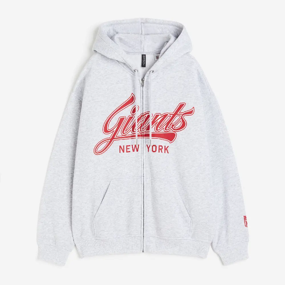

Толстовка H&M Oversized Printed NFL, светло-серый