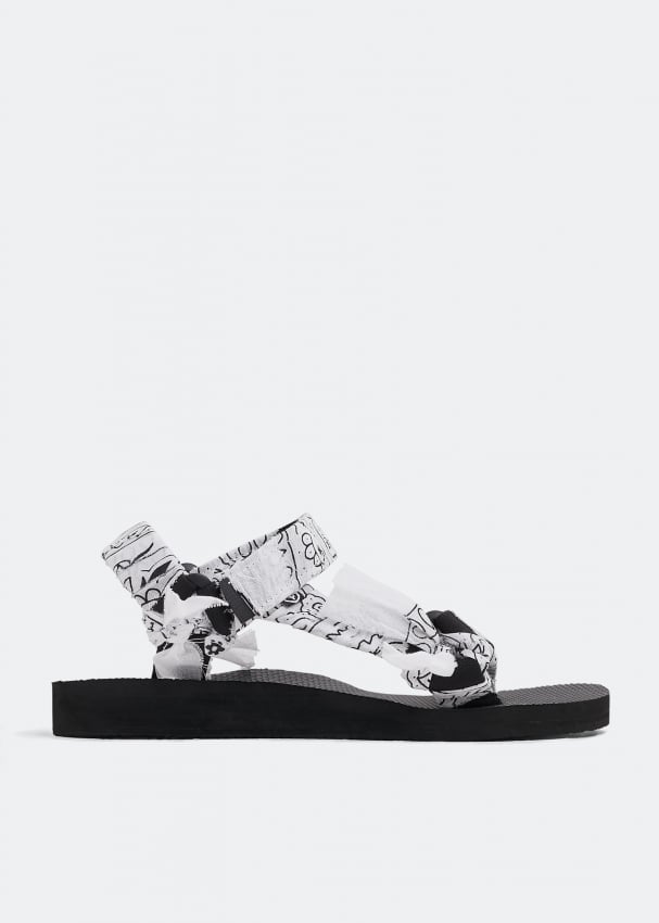 Сандалии ARIZONA LOVE Trekky sandals, белый цена и фото