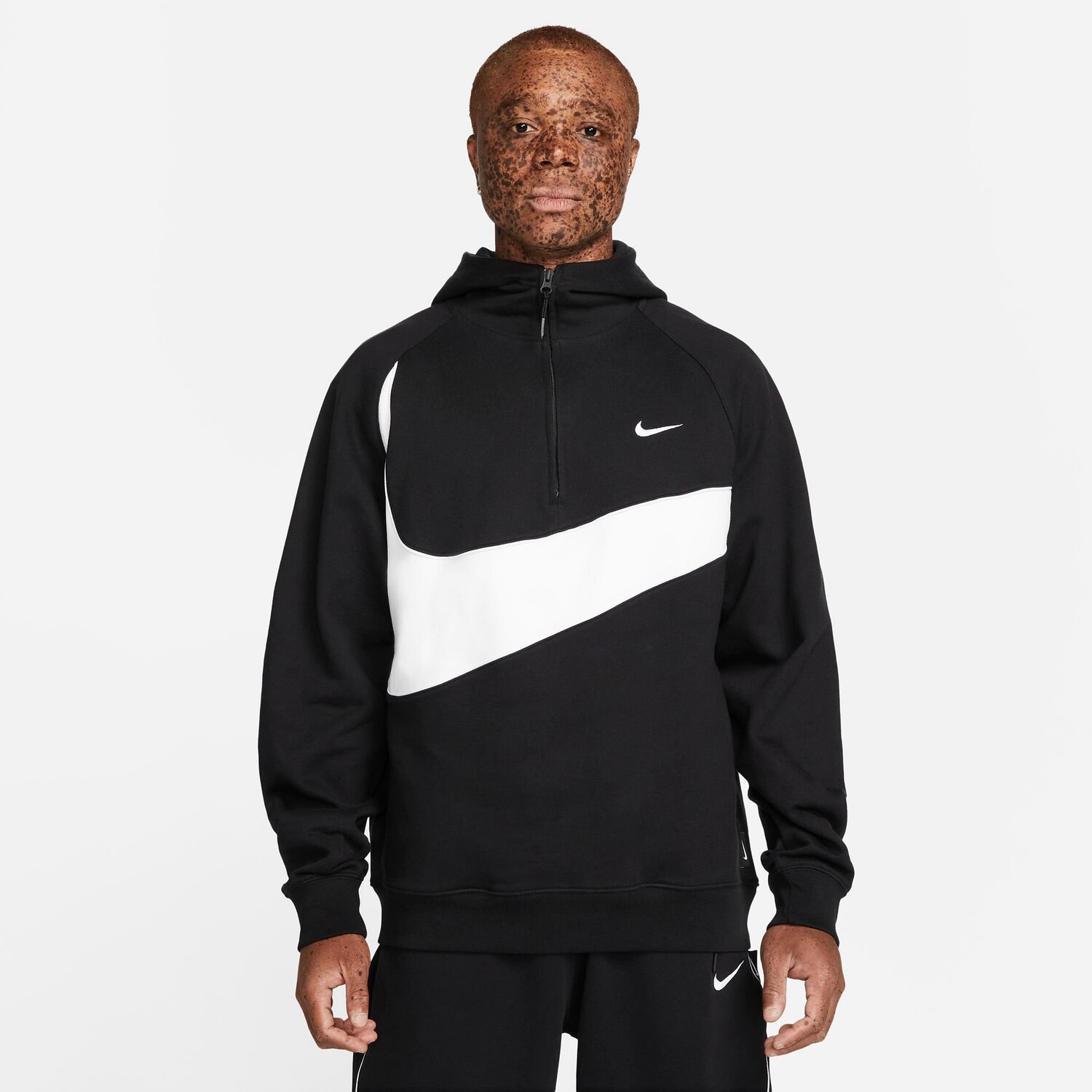 

Мужская флисовая худи с молнией до половины Nike Swoosh, черный
