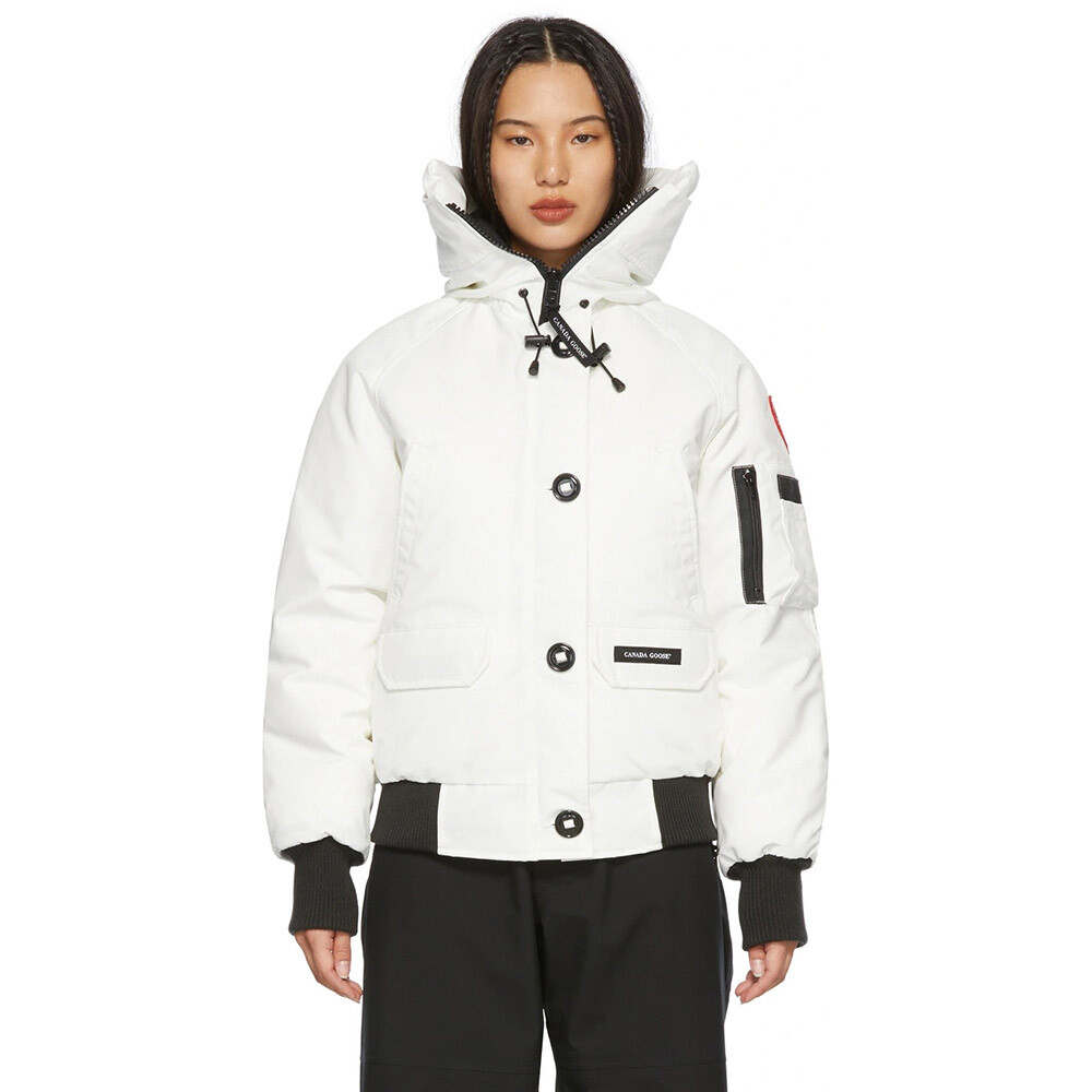 

Пуховик Canada Goose Chilliwack, белый