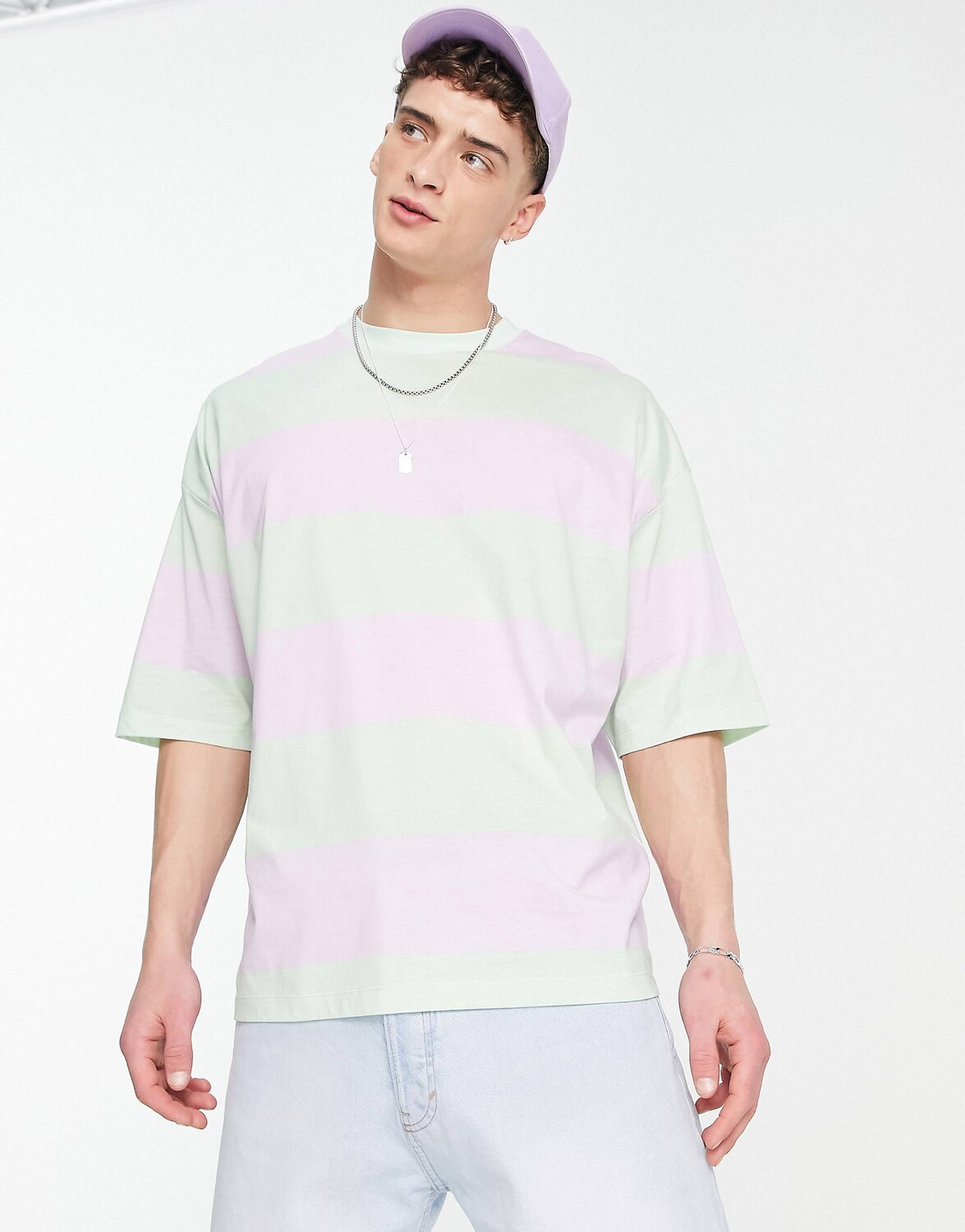 

Лилово-зеленая футболка в полоску оверсайз ASOS DESIGN