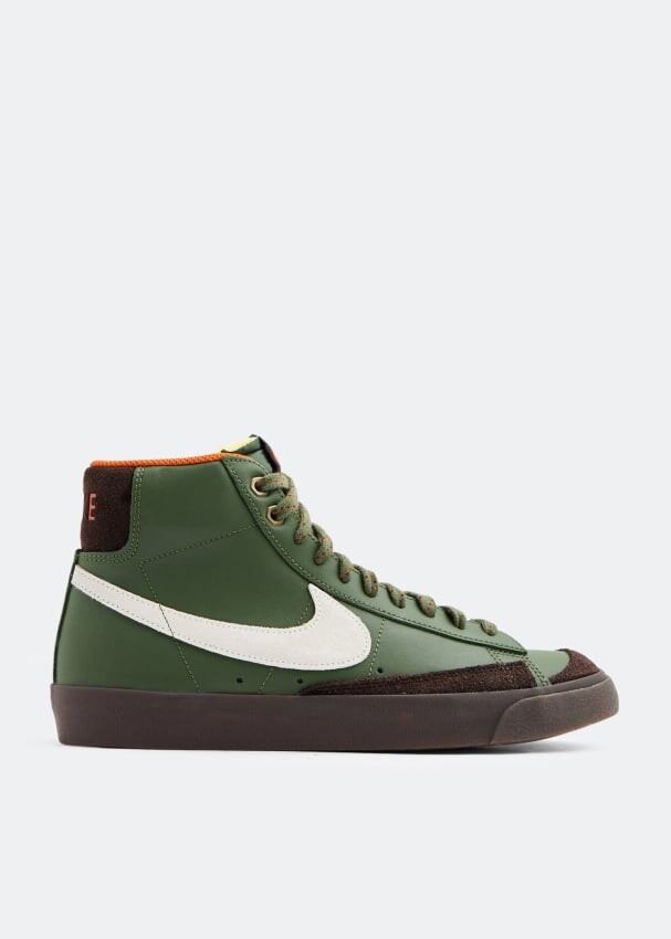 

Кроссовки NIKE Blazer Mid '77 Vintage 'Army Olive' sneakers, зеленый