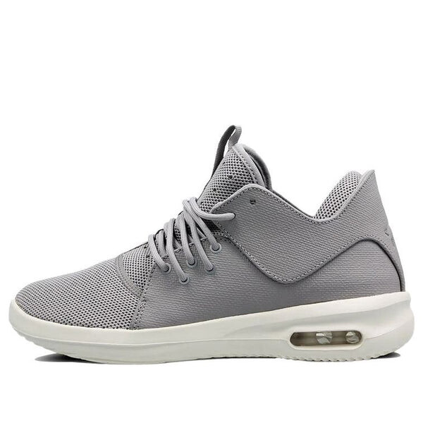 

Кроссовки Jordan Air First Class Grey 'Gray White' AJ7312-005, серый