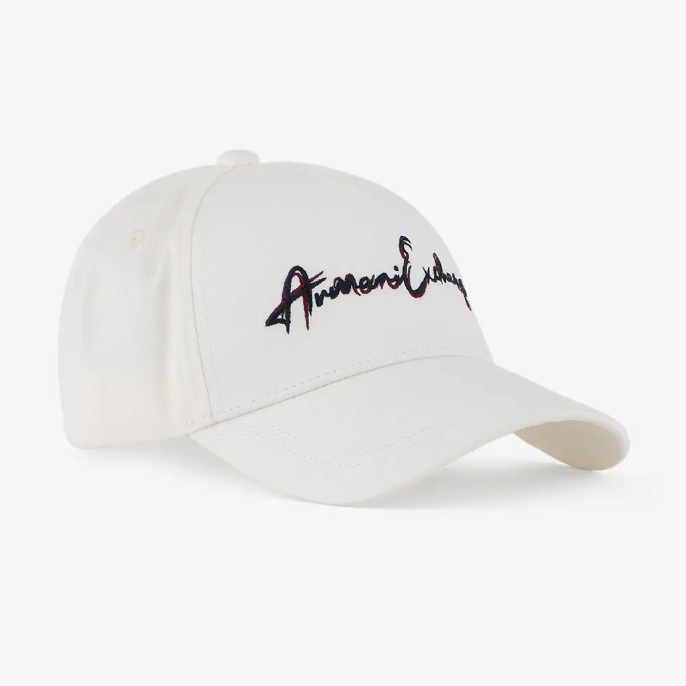 

Бейсболка Armani Exchange, белый