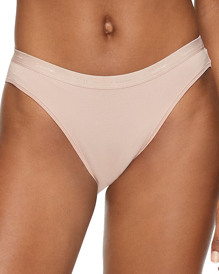 

Форма к телу Бикини Calvin Klein