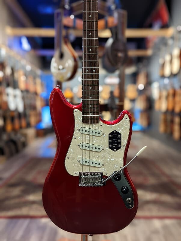 

Squier Paranormal Cyclone 2021 Candy Apple Red