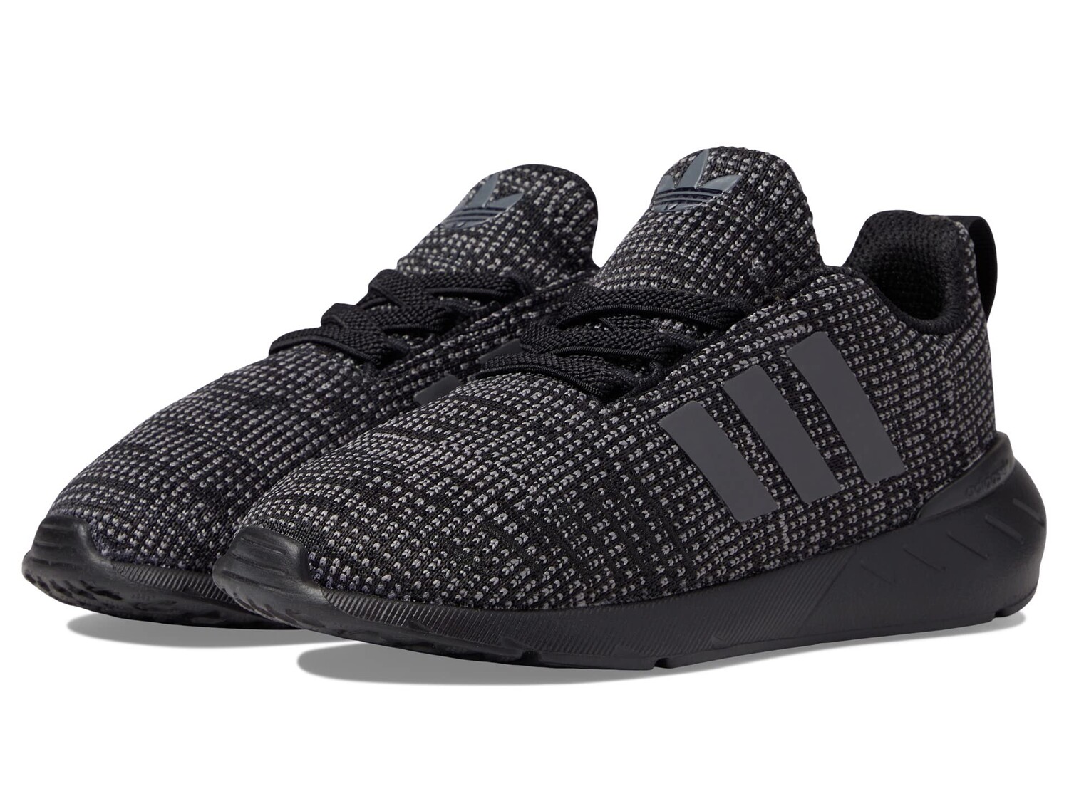 

Детские кроссовки Adidas Originals Swift Run 22, черный