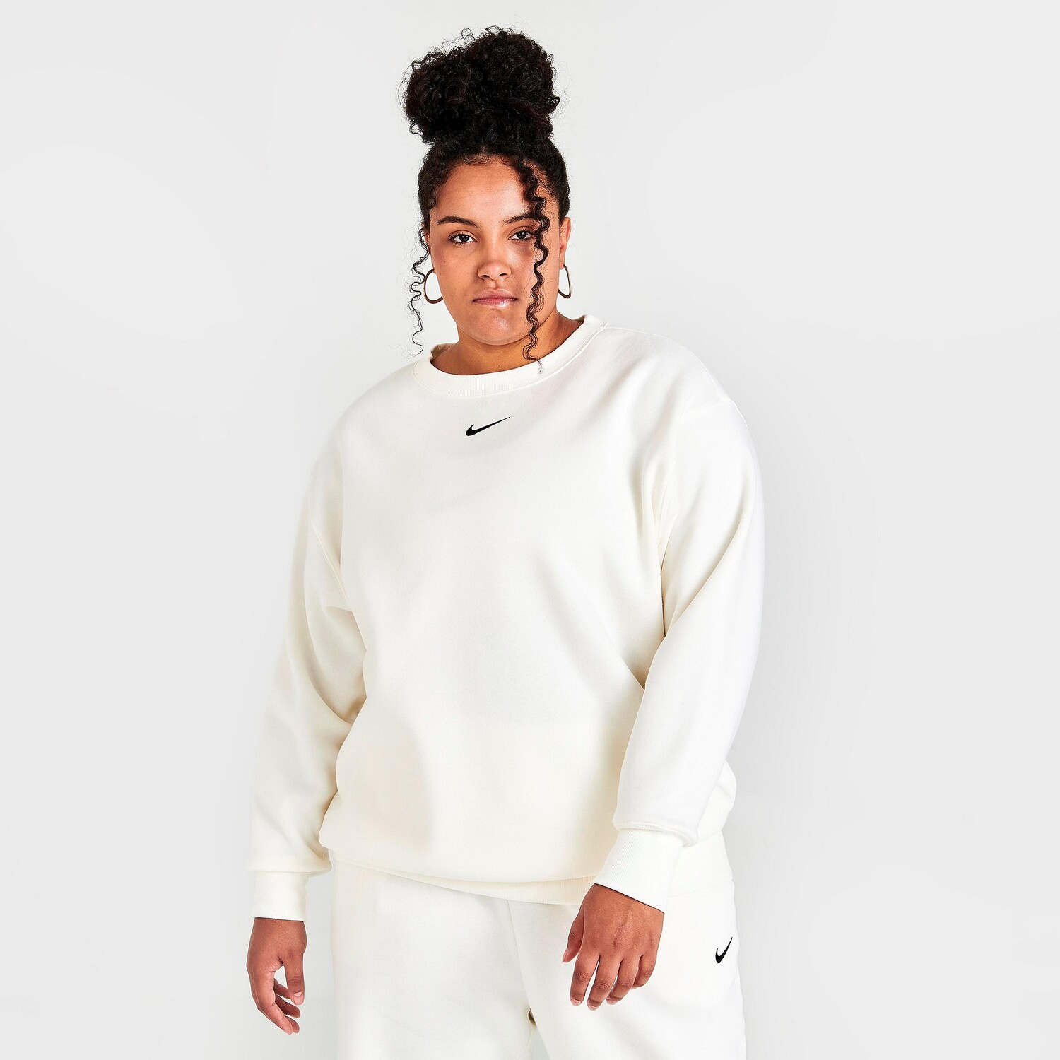 

Женская флисовая толстовка оверсайз с круглым вырезом Nike Sportswear Phoenix (большие размеры), белый