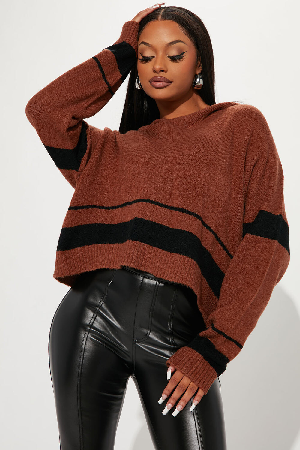 

Свитер Fashion Nova 820979AA, коричневый