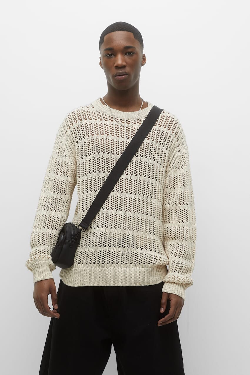 

Свитер открытой вязки Pull&Bear, бежевый