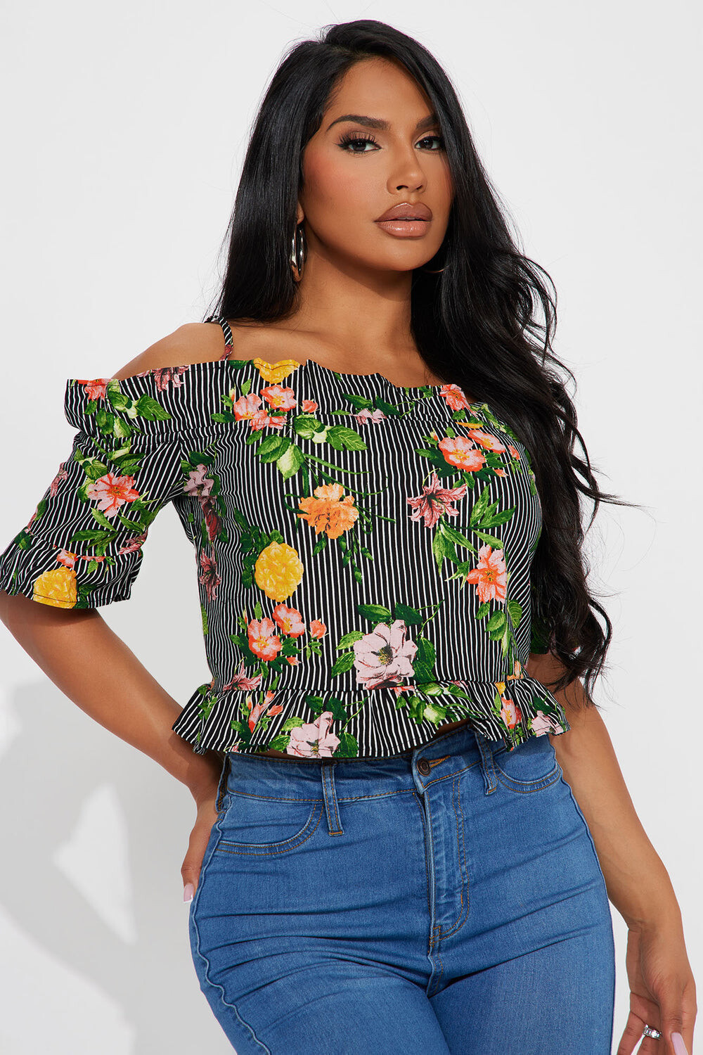 

Топ Fashion Nova WT32879P, черный