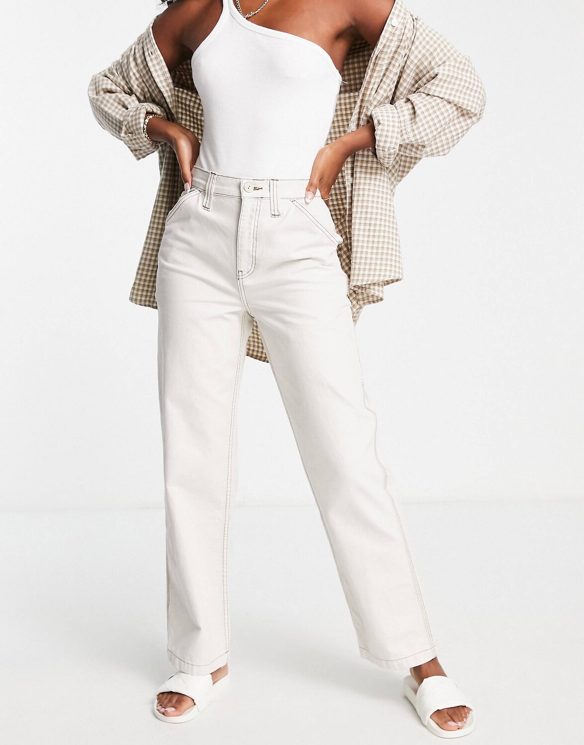 

Миниатюрные брюки карго ASOS DESIGN Stone с контрастной отстрочкой, Белый