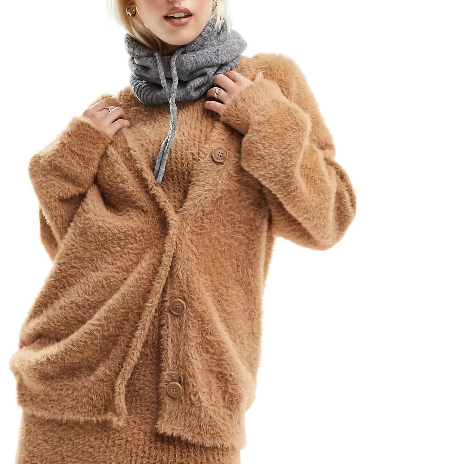 

Кардиган Asos Design Knitted Fluffy, светло-коричневый