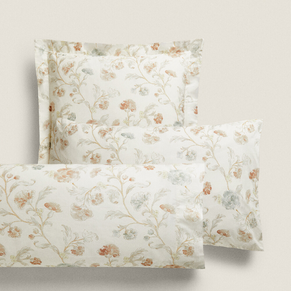 

Наволочка Zara Home Floral Print, цветочный принт