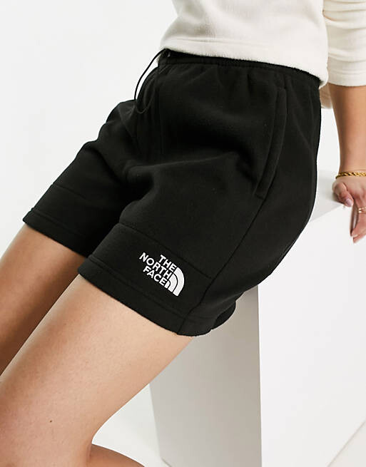 

Черные флисовые шорты The North Face Glacier эксклюзивно на ASOS
