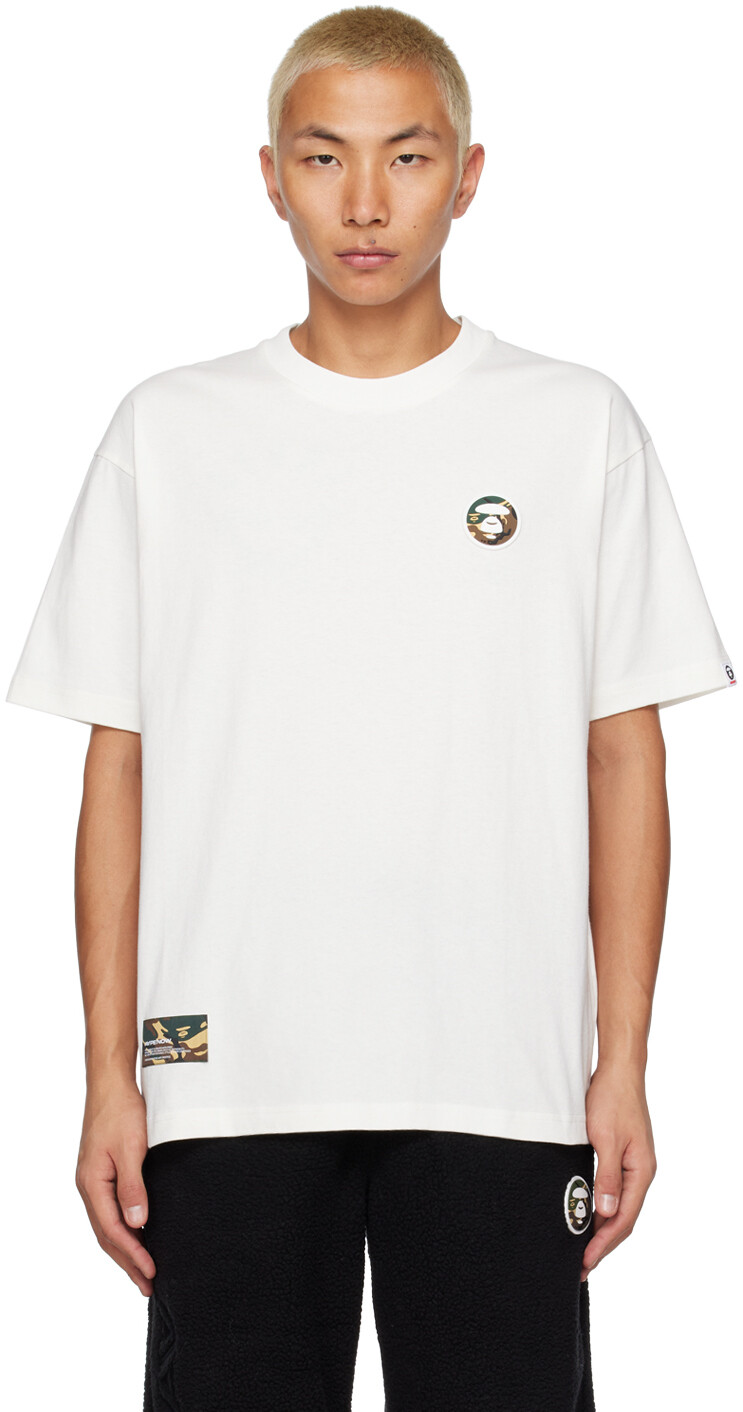 

Белая футболка с нашивками AAPE by A Bathing Ape