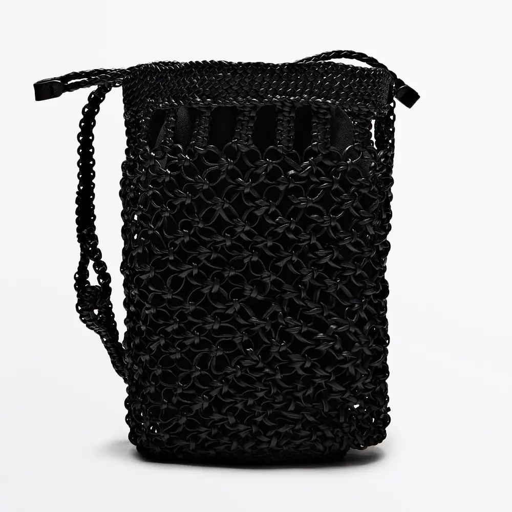 Сумка Massimo Dutti Nappa Leather Woven Bucket, черный