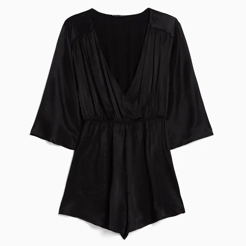 

Комбинезон Bershka Satin With 3/4 Sleeves And Crossover Neckline, черный