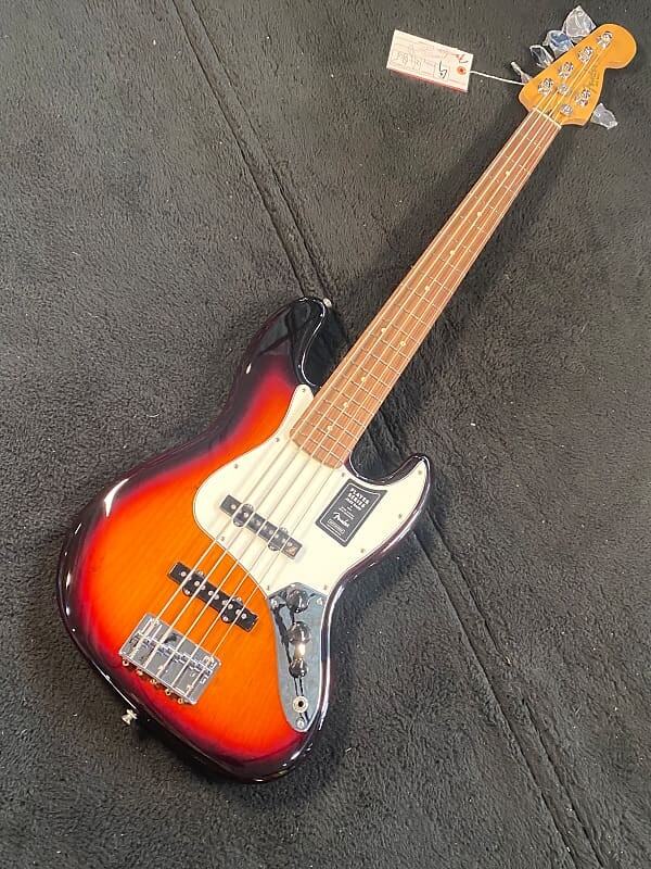 

Fender Player Jazz Bass V Pau Ferro гриф, 3 цвета, солнечные лучи, #MX19029428 (9 фунтов, 10,9 унции), 5 струн Player Jazz Bass V with Pau Ferro Fretboard