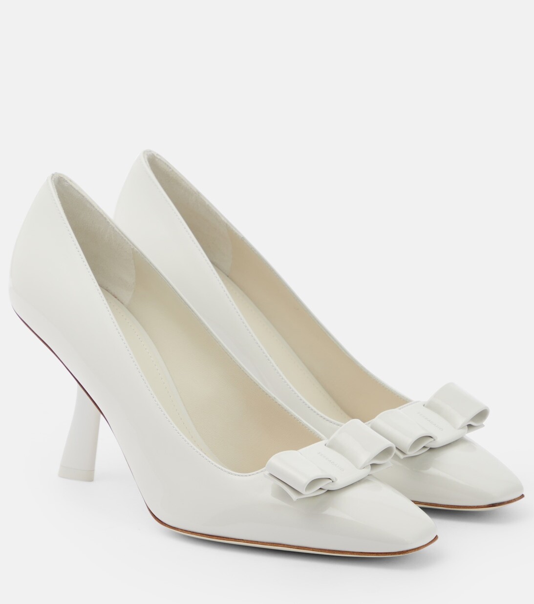 

Лакированные туфли Vara Ferragamo, белый