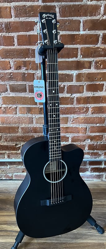 Акустическая гитара Martin X Series OMC-X1E