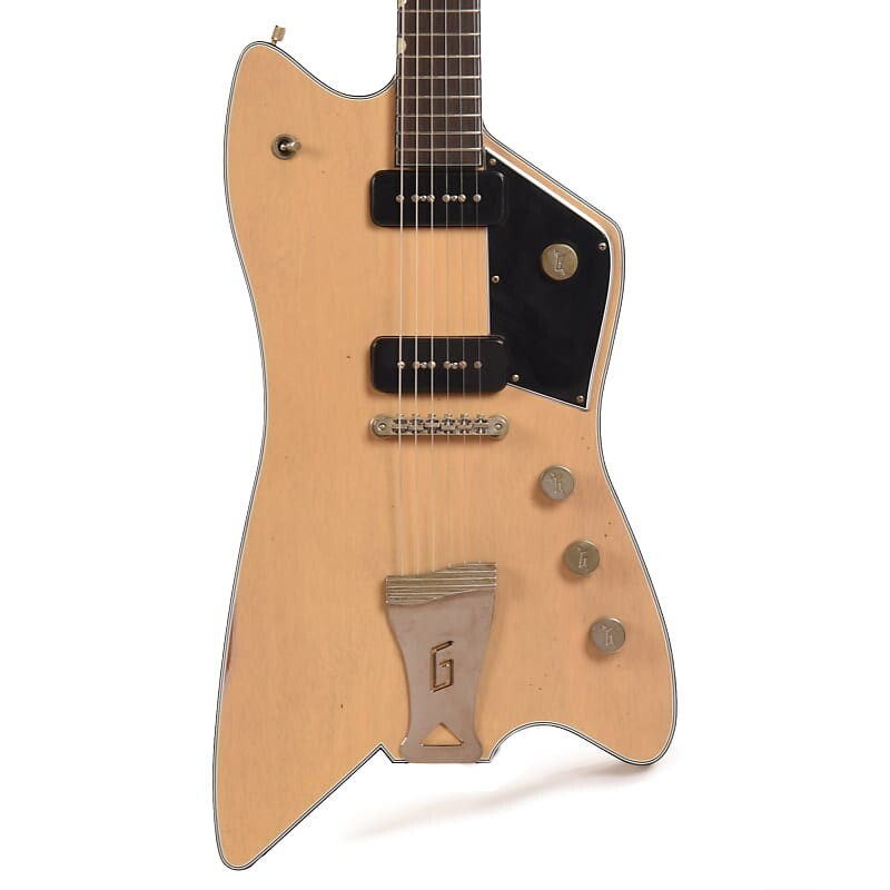 

Gretsch Custom Shop G6199 Caddy Bo Michigan Mahogany Super Faded TV Yellow Special Relic с ThroBak Dogear P90 Master, построенный Гонсало Мадригалом (серийный номер UC22112396)