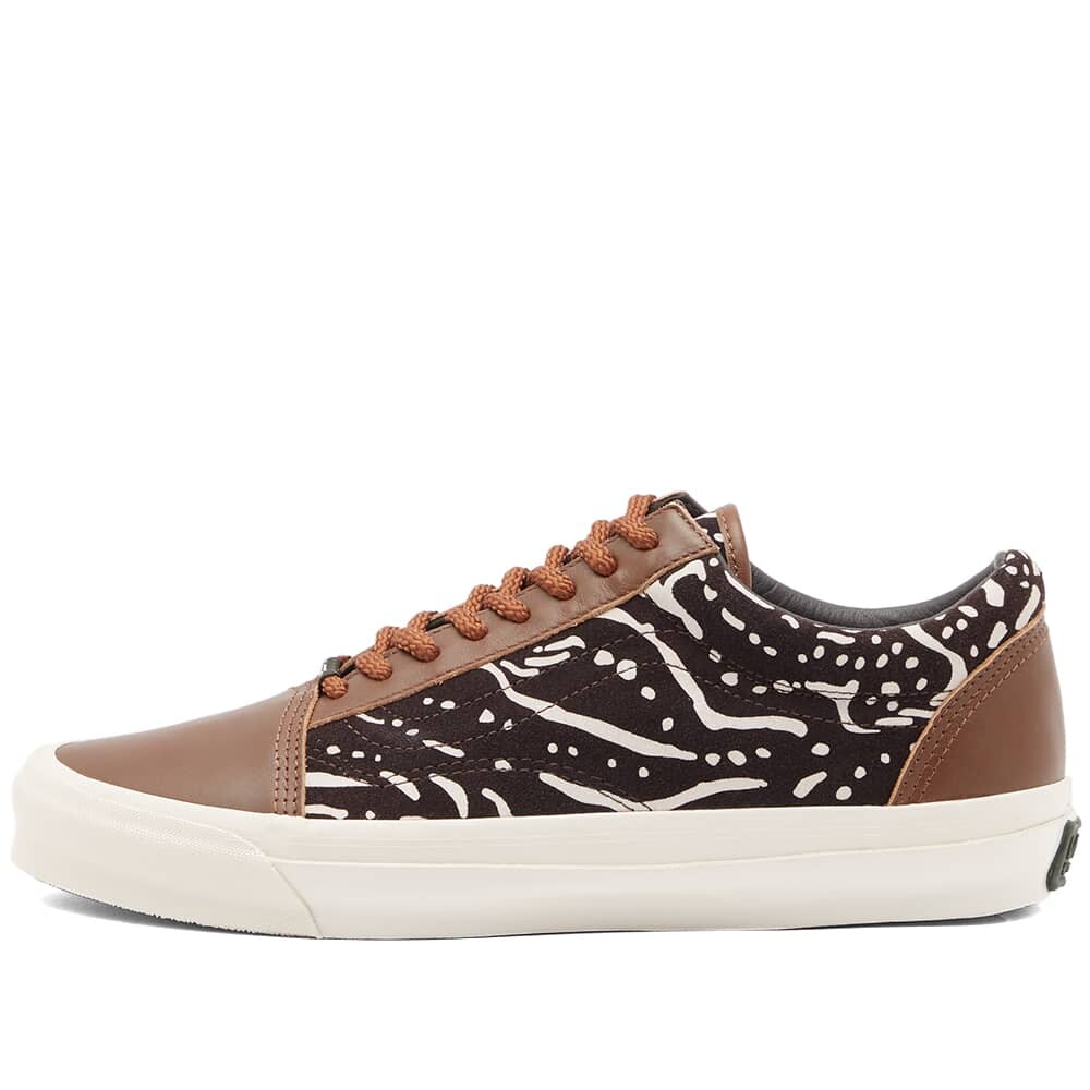 

Кроссовки Vans Vault x Taka Hayashi UA OG Chukka LX