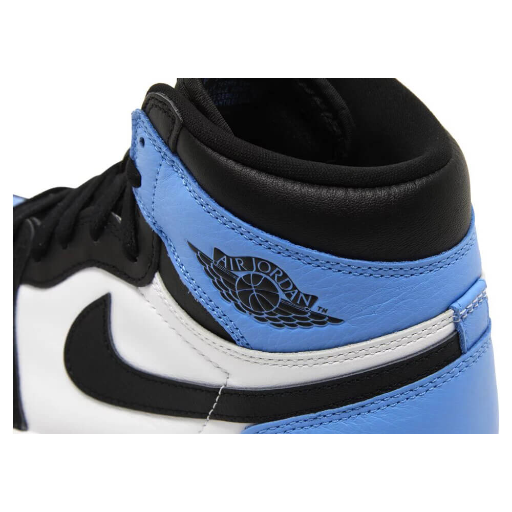 Кроссовки Nike Air Jordan 1 Retro High OG UNC Toe, черный/голубой/белый –  купить из-за границы через сервис «CDEK.Shopping»