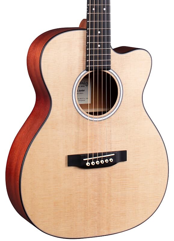 

Martin 000CJR-10E с сумкой