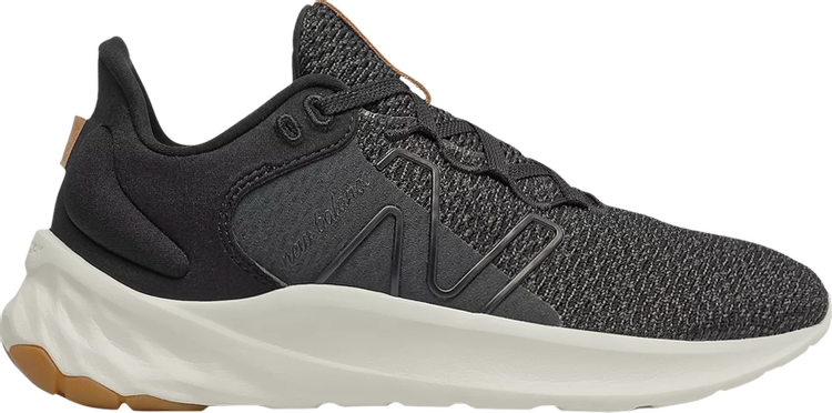 Кроссовки New Balance Wmns Fresh Foam Roav v2 Wide 'Black Sea Salt', черный - фото