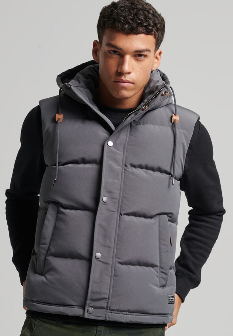

Жилет Superdry