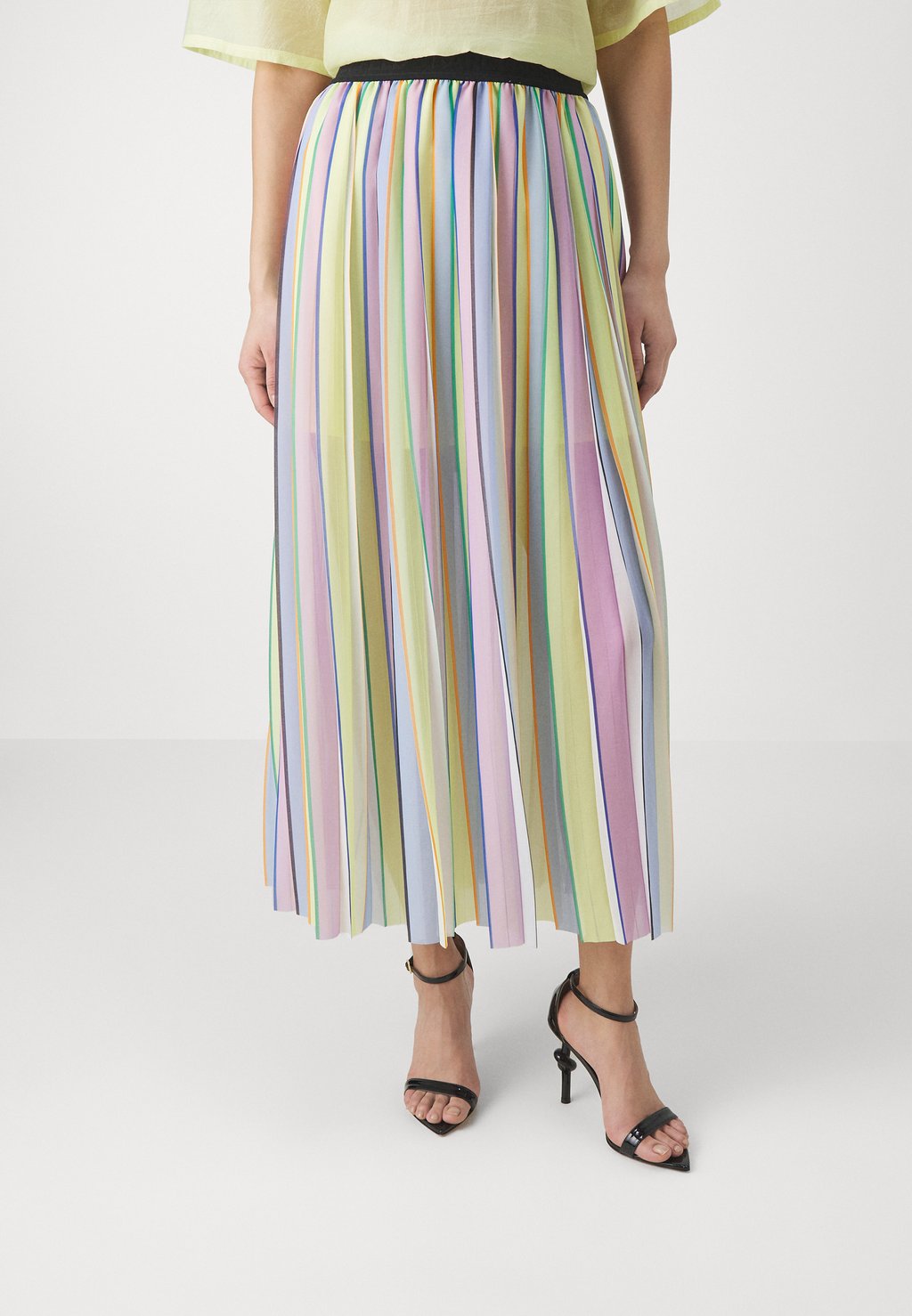 Юбка плиссе STRIPE PLEATED SKIRT KARL LAGERFELD, цвет pastel multi-coloured кроссовки karl lagerfeld elektra lay up nude multi coloured