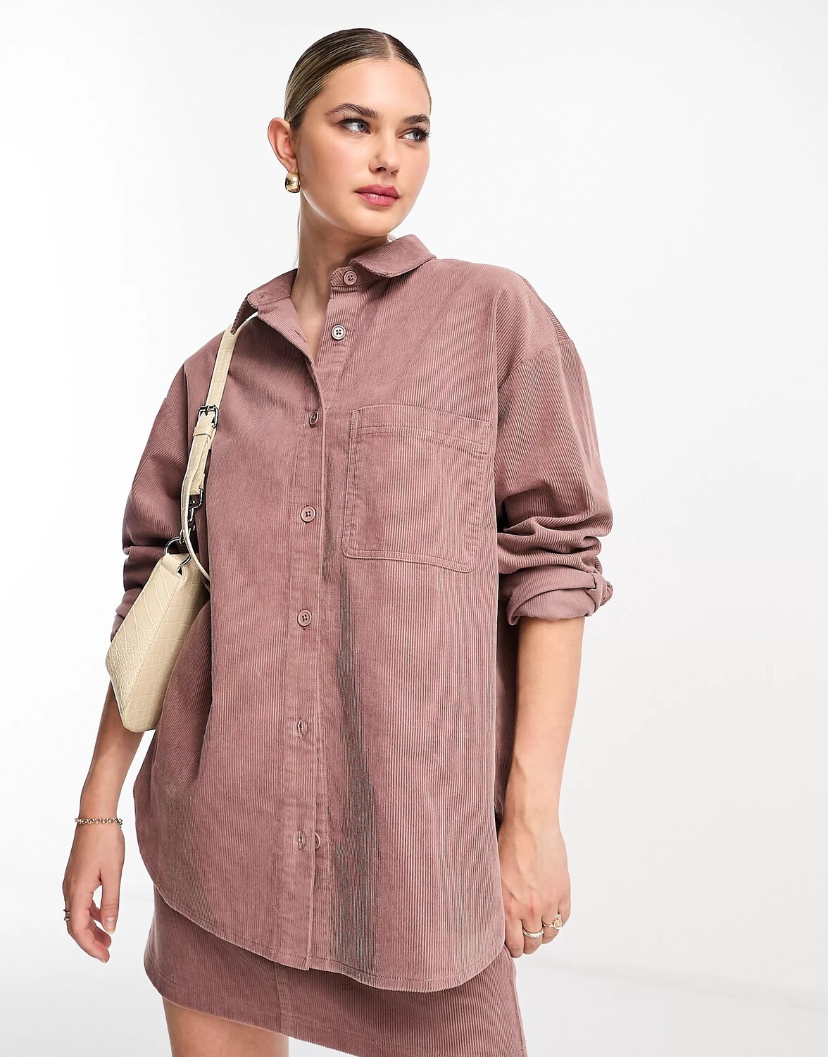 

Рубашка Asos Design Cord Oversized, темно-розовый