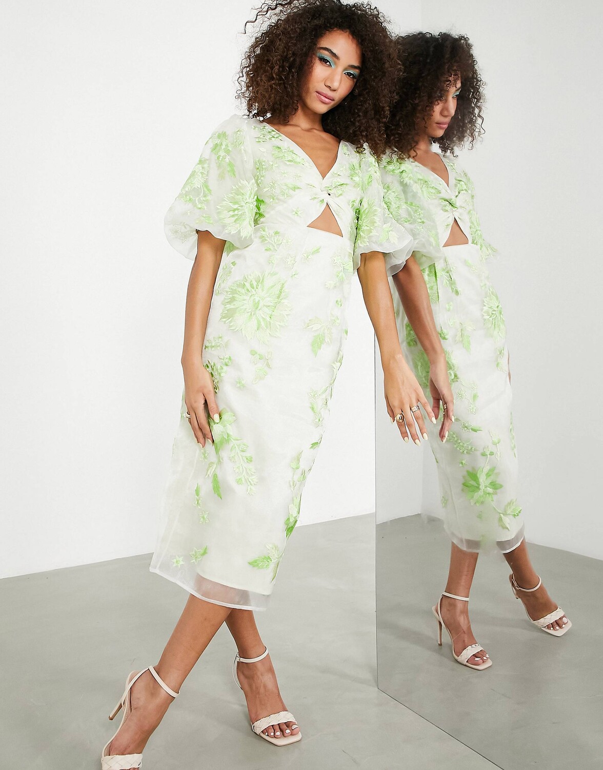 

Светло-коричневое платье миди из органзы с вышивкой и пышными рукавами ASOS EDITION