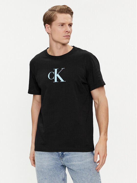 

Футболка стандартного кроя Calvin Klein, черный