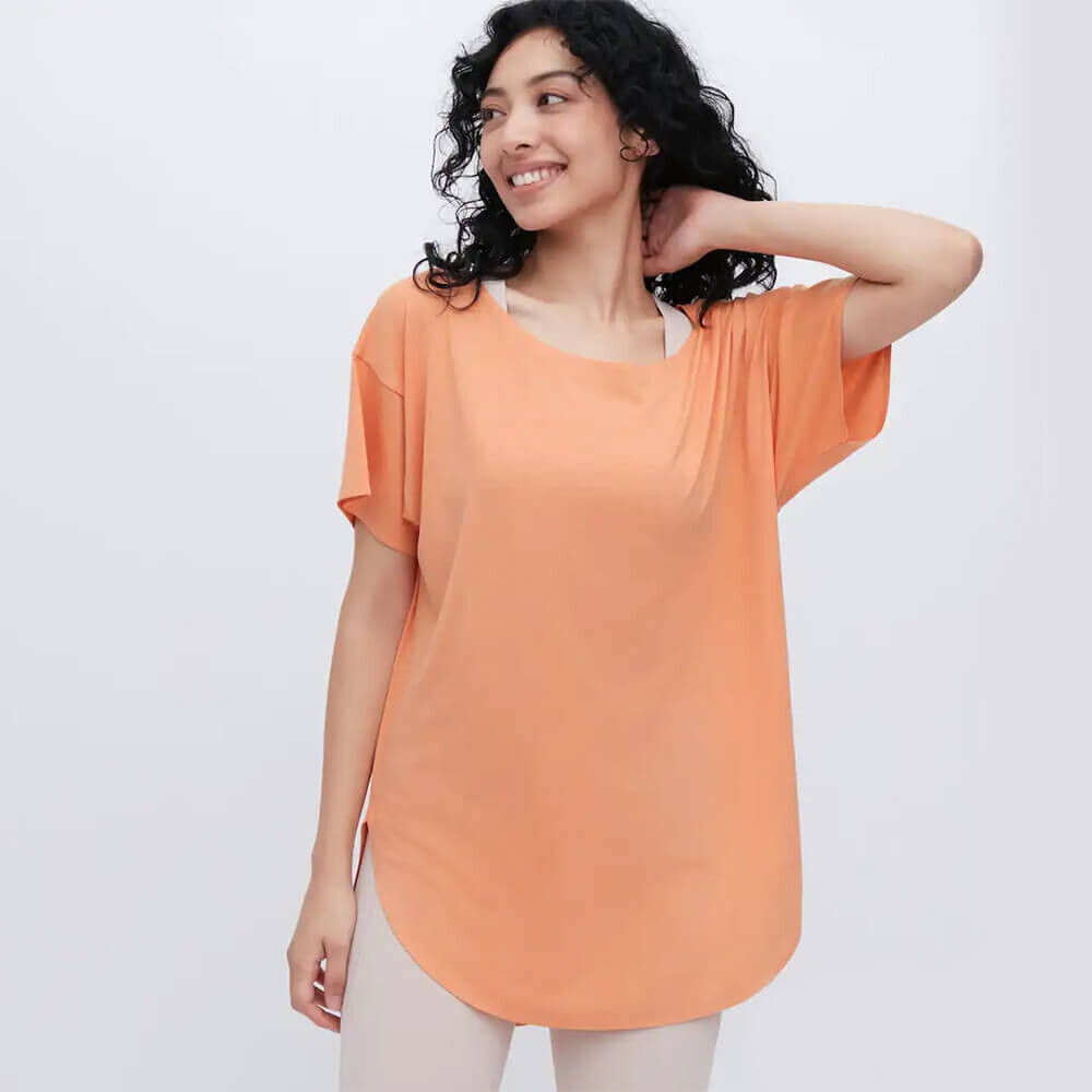 

Футболка Uniqlo Airism Seamless Boat Neck, оранжевый